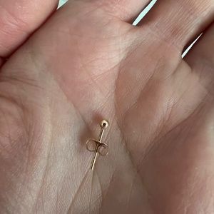 Leah Alexandra Ball Stud Earring - 14K Gold / Worn once / One Stud